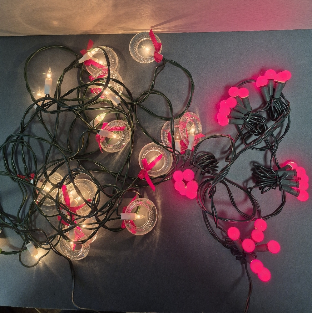 Christmas String Lights - 2 Sets - 1 Wreaths & 1 Holly Berries